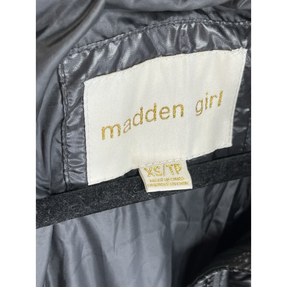 Madden Girl Women's Black Puffer Hooded Coat Size XS Winter Chic Zip Away Hood - Picture 7 of 12